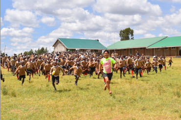 “裸足ランはケニアを救う！？”　〜ビッグプロジェクト解禁〜　パート１　Running With Kenyans再び　